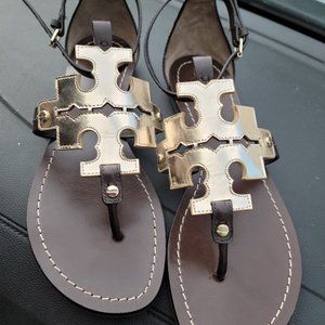 Tory Burch Phoebe Sandals 9.5 M Metallic